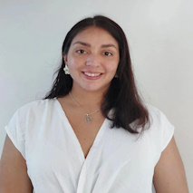 Psicóloga Dominique Cárcamo, psicóloga clínica en Santiago Centro